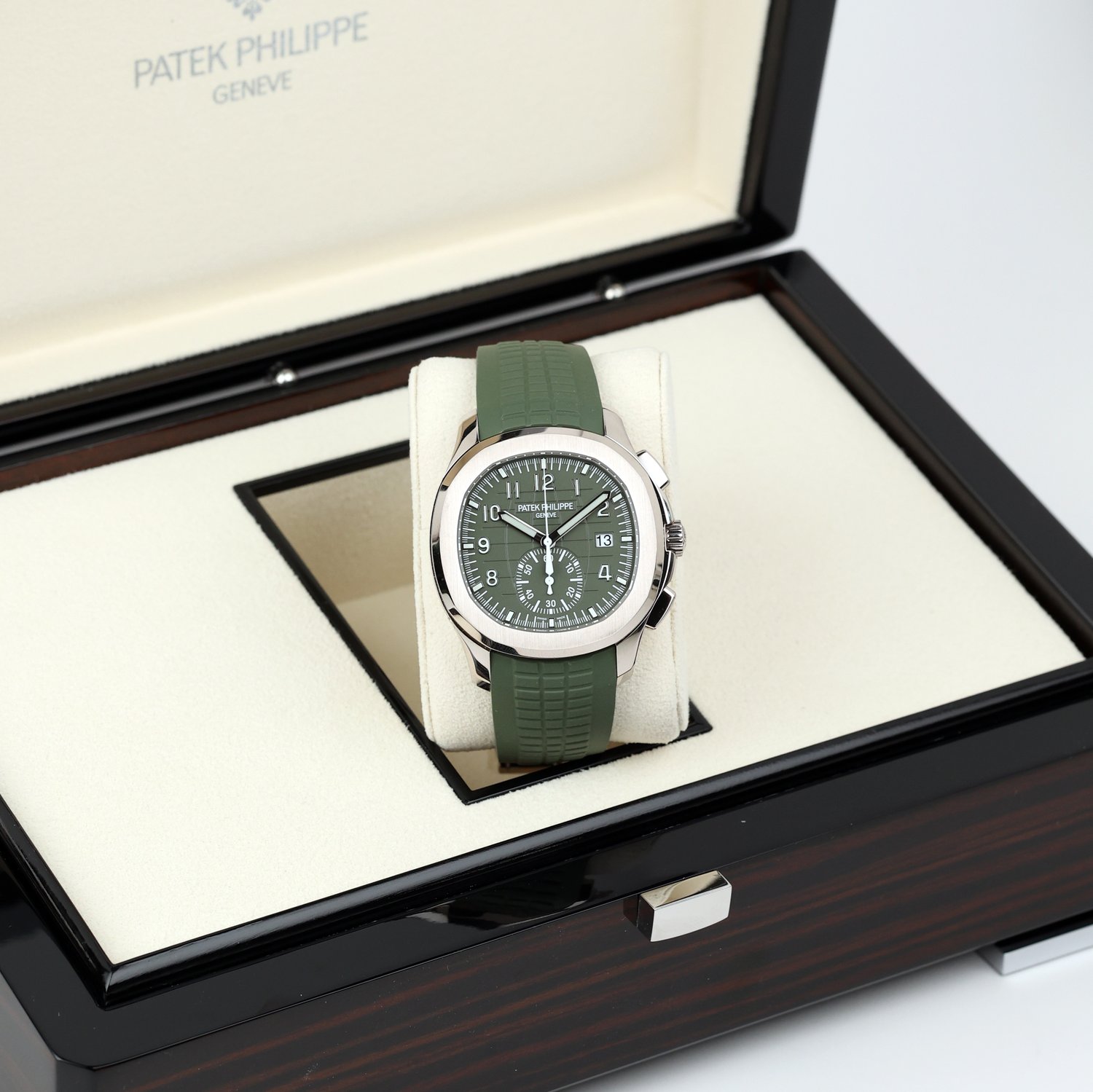 Patek Philippe Aquanaut Jumbo 5168G Khaki Green