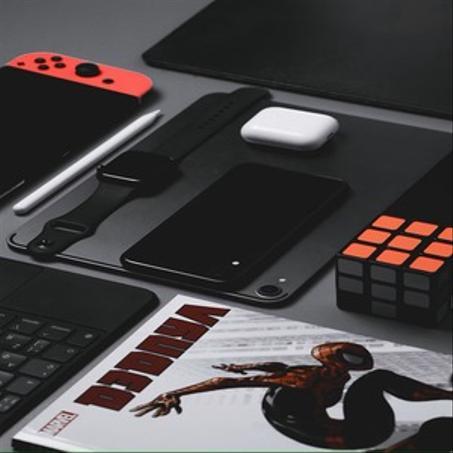 أجهزة الإلكترونية وملحقاتها