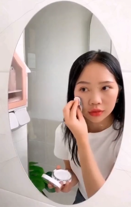 المرآة البلاستيكية اللاصقة