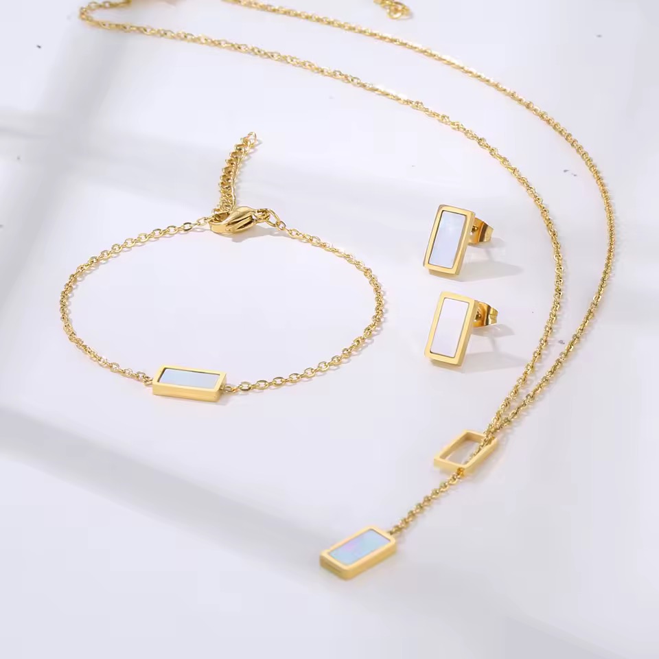 Ensemble de collier avec boucles d'oreilles pour femmes en Acier Inoxydable