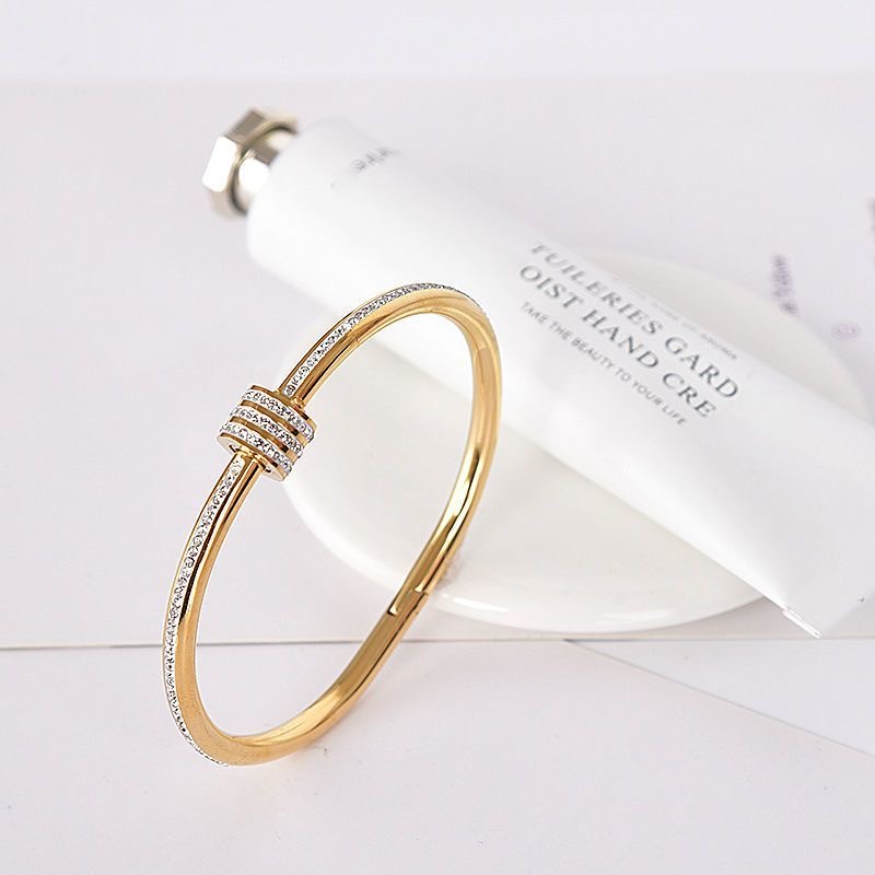 💎 Bracelet doré en acier inoxydable 316L – Élégance intemporelle & brillance durable