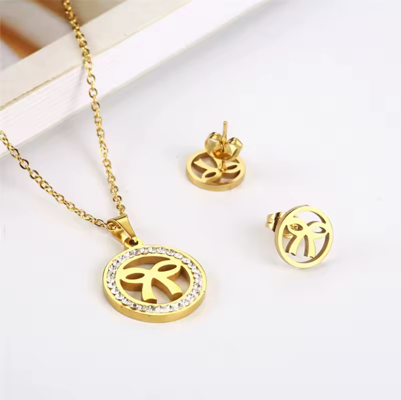 Ensemble de collier avec boucles d'oreilles pour femmes en Acier Inoxydable