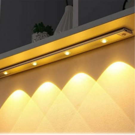 مصباح عصري مستشعر الحركة