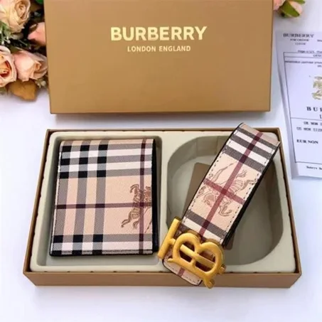 Burberry Vintage Check Wallet and Belt Men's Gift Set
