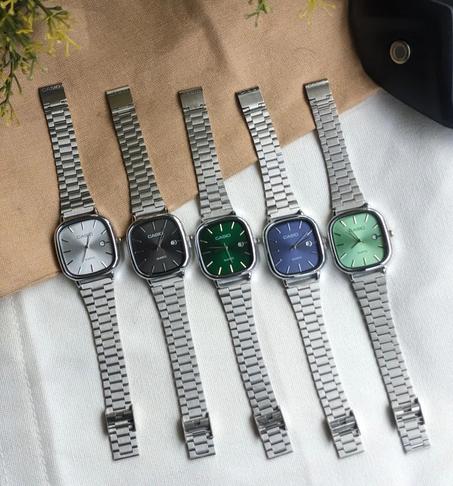 Montres vintage Casio tendance disponibles