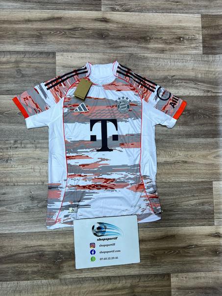 🔥 Bayern away  suit 24-25