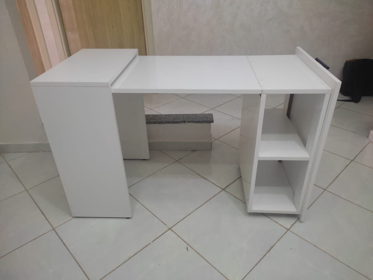 بيرو ديمونطي عصري وعملي