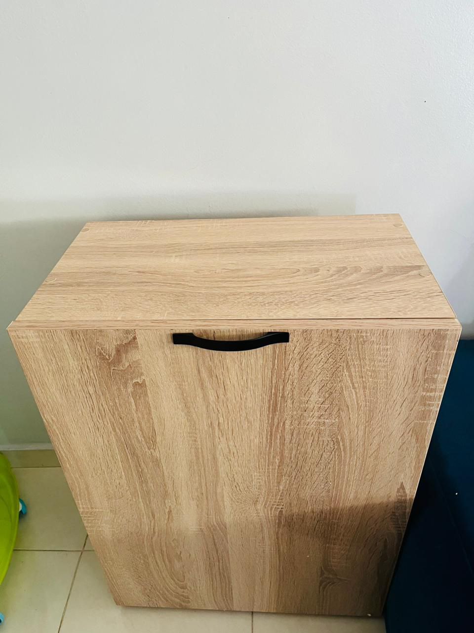 بيرو ديمونطي عصري وعملي