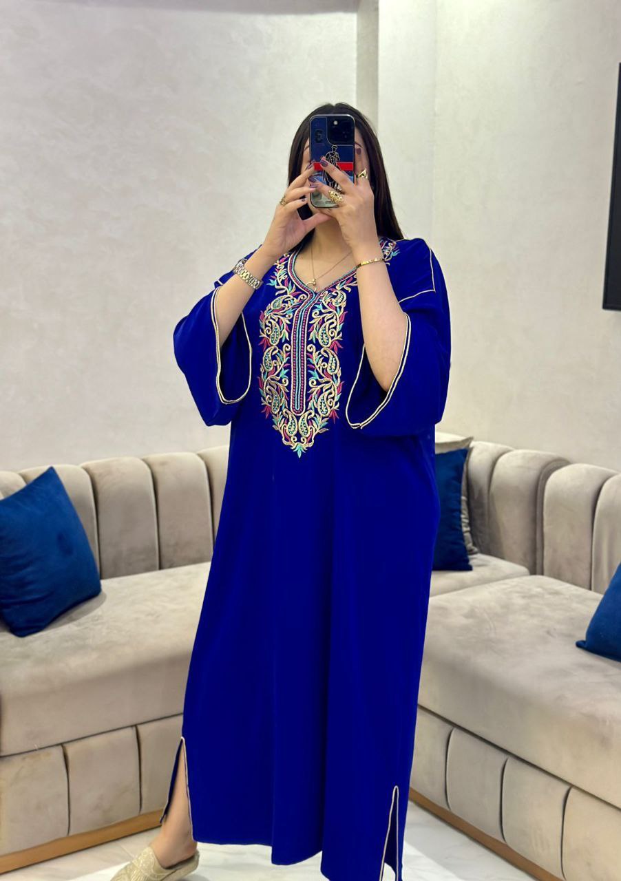 قفطان كريب كورية مطرّز – فخامة وأناقة مغربية أصيلة