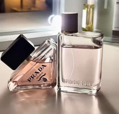 PACK PRADADOX + BURBERRY HER