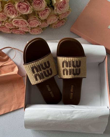 Sandale miu miu