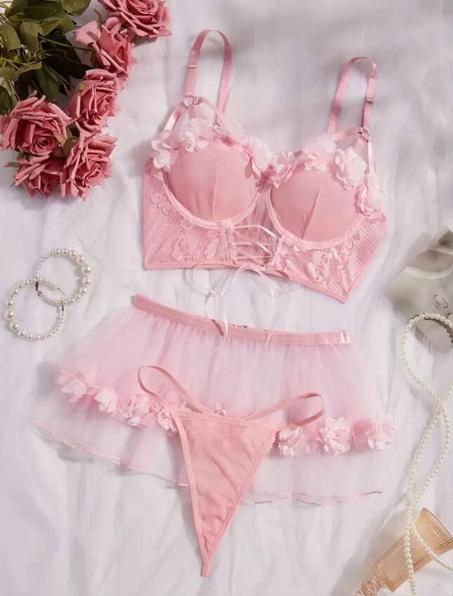 Ensemble trois pièces sexy