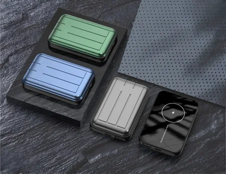 باور بانك مغناطيسي