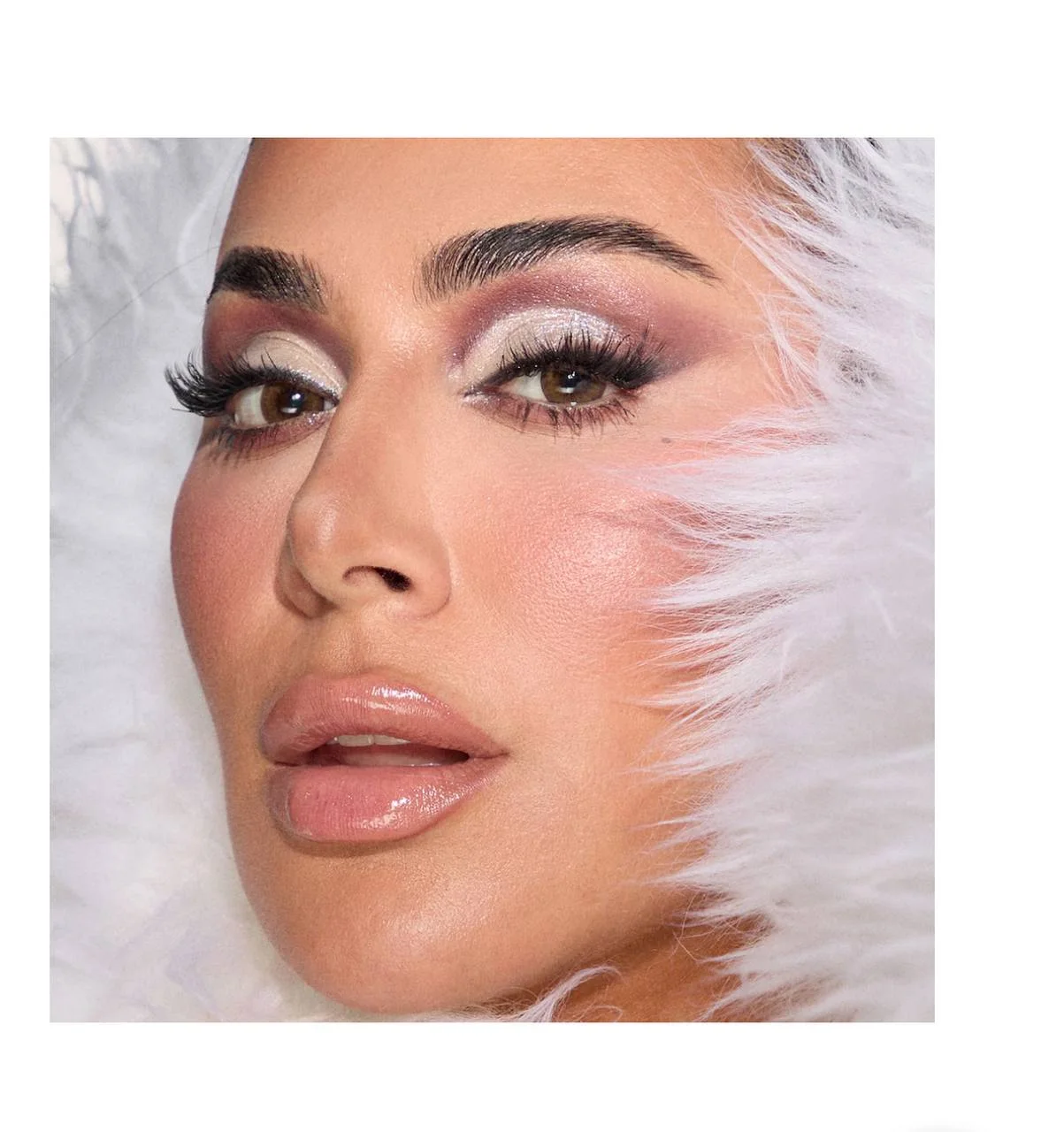 La Icy Nude Eyeshadow Palette de Huda Beauty