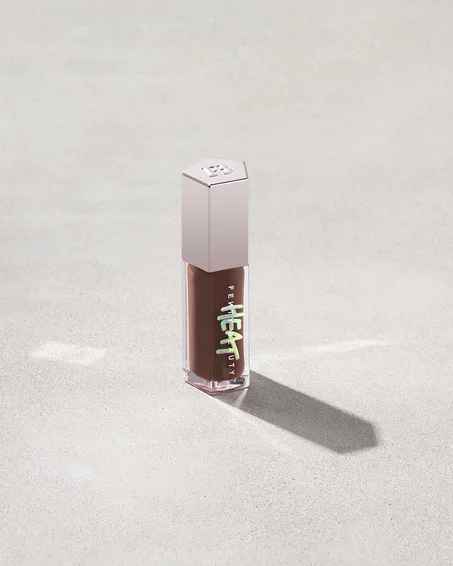 Le Gloss Bomb Heat Universal Lip Luminizer + Plumper de Fenty Beauty