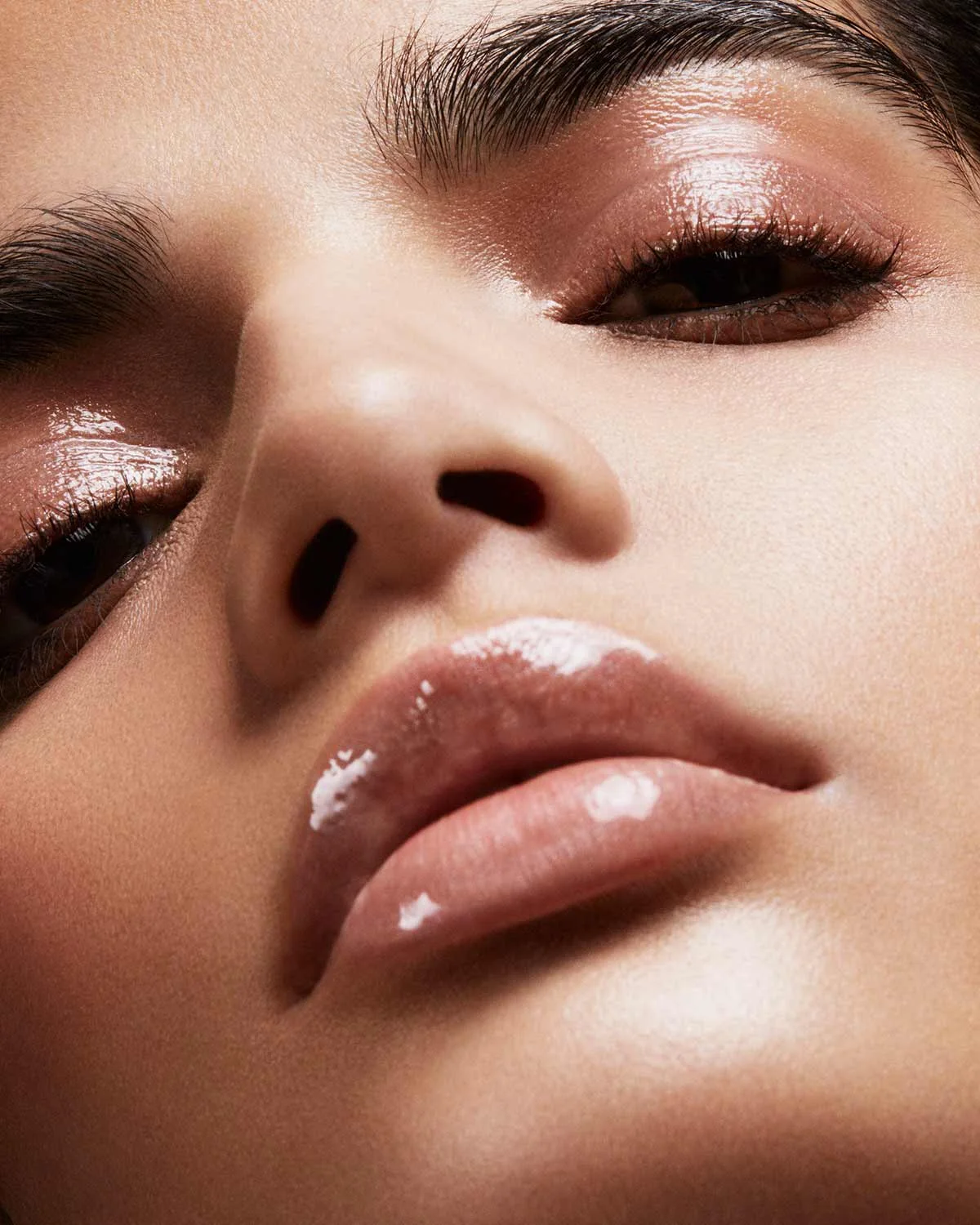 Le Gloss Bomb Universal Lip Luminizer de Fenty Beauty