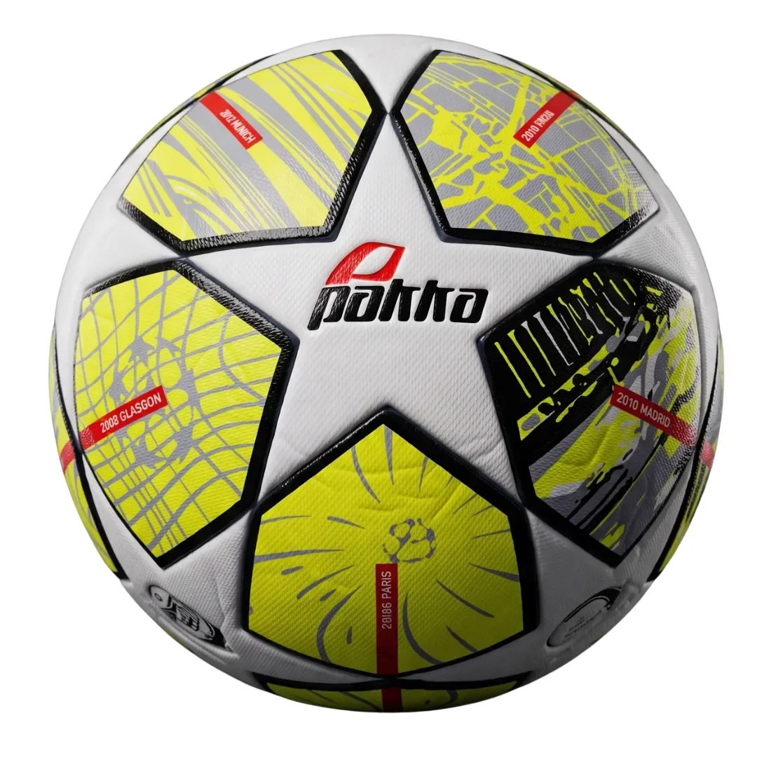 Ballon de football Pakka Star