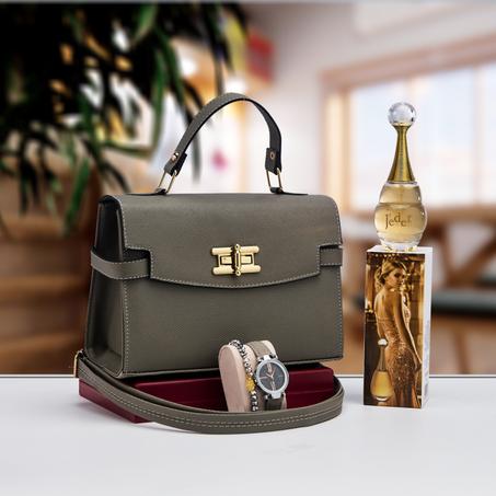 باك نسائي مكون من حقيبة بستايل شبابي راقي +ساعة +عطر هدية