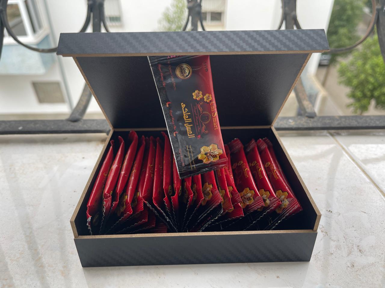 عسل ملكي خشبي 24