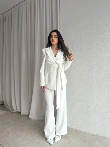 ENSEMBLE EMMY