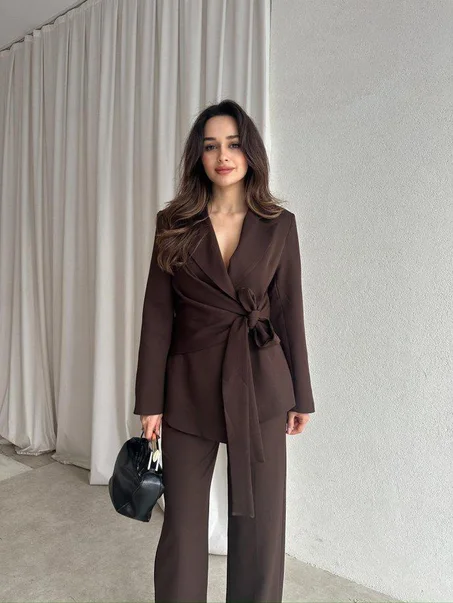 ENSEMBLE EMMY
