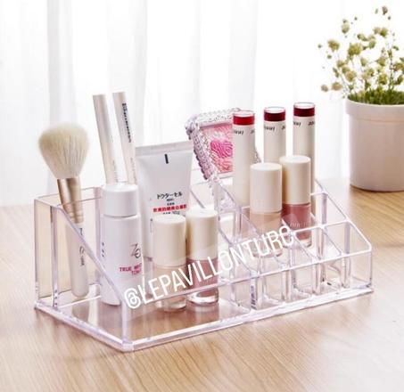 Rangement multi-compartiments transparent pour make up