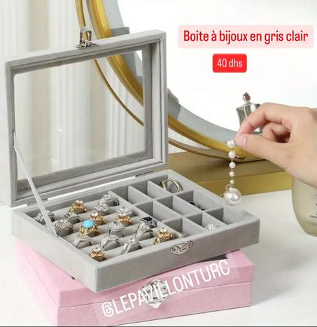 Boite de rangement de bijoux à plusieurs compartiments + une fenêtre transparente