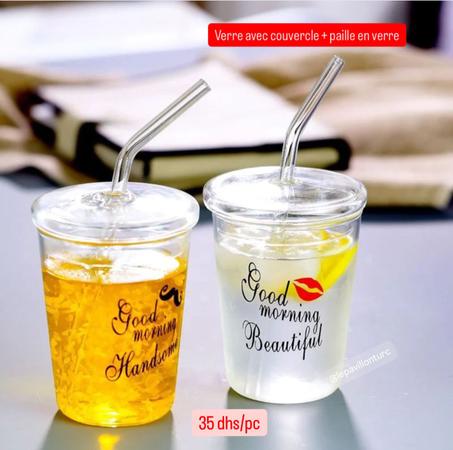 Verre avec couvercle + paille en verre