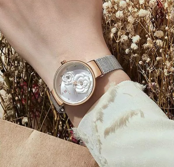 NAVIFORCE Women Luxury Creative Design Watch Stainless Steel Mesh Band Watches for Lady NF5013