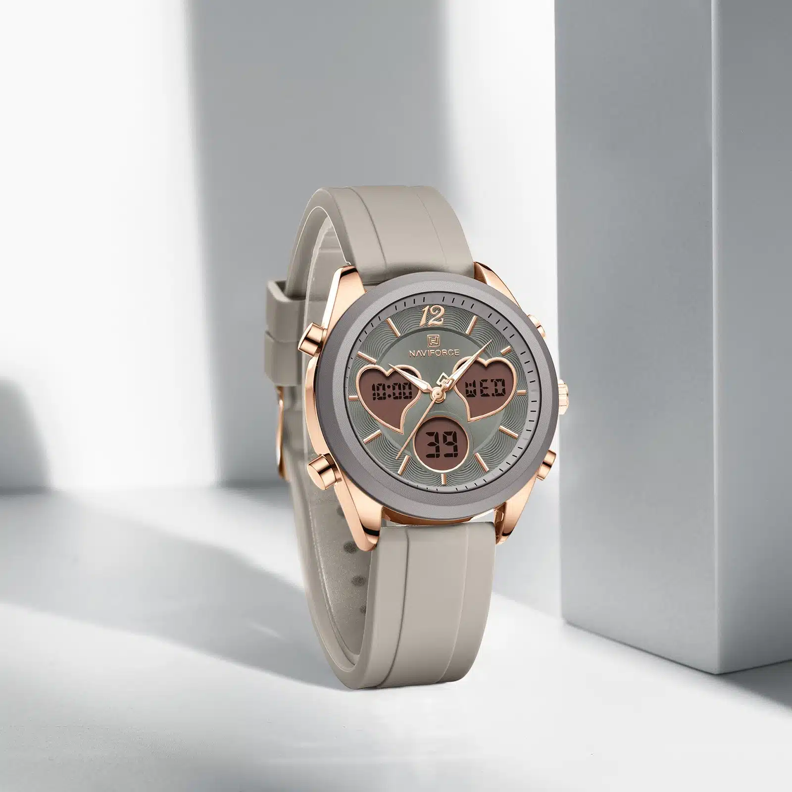 \Naviforce NF5045 Elegant Heart is a women