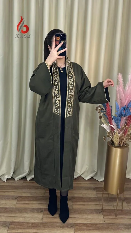 ملابس النساء