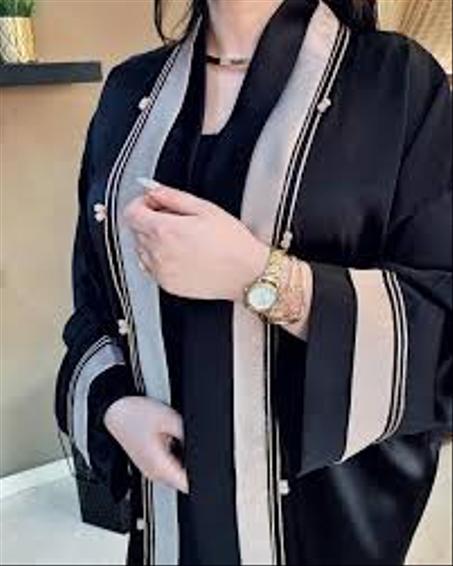 و اخيرا العباية الخليجية الفريدة و الأنيقة في المغرب .حصريا عند RANESSHOP