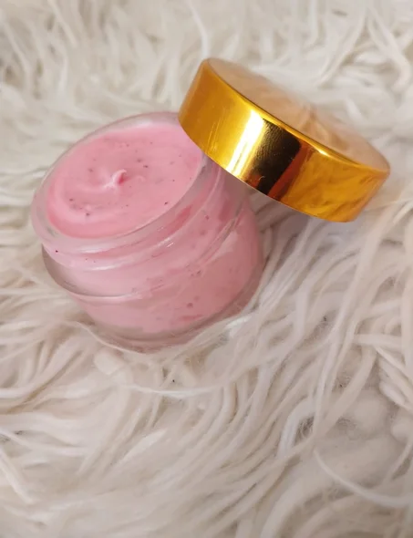 Crème naturelle pour les talons fendillés