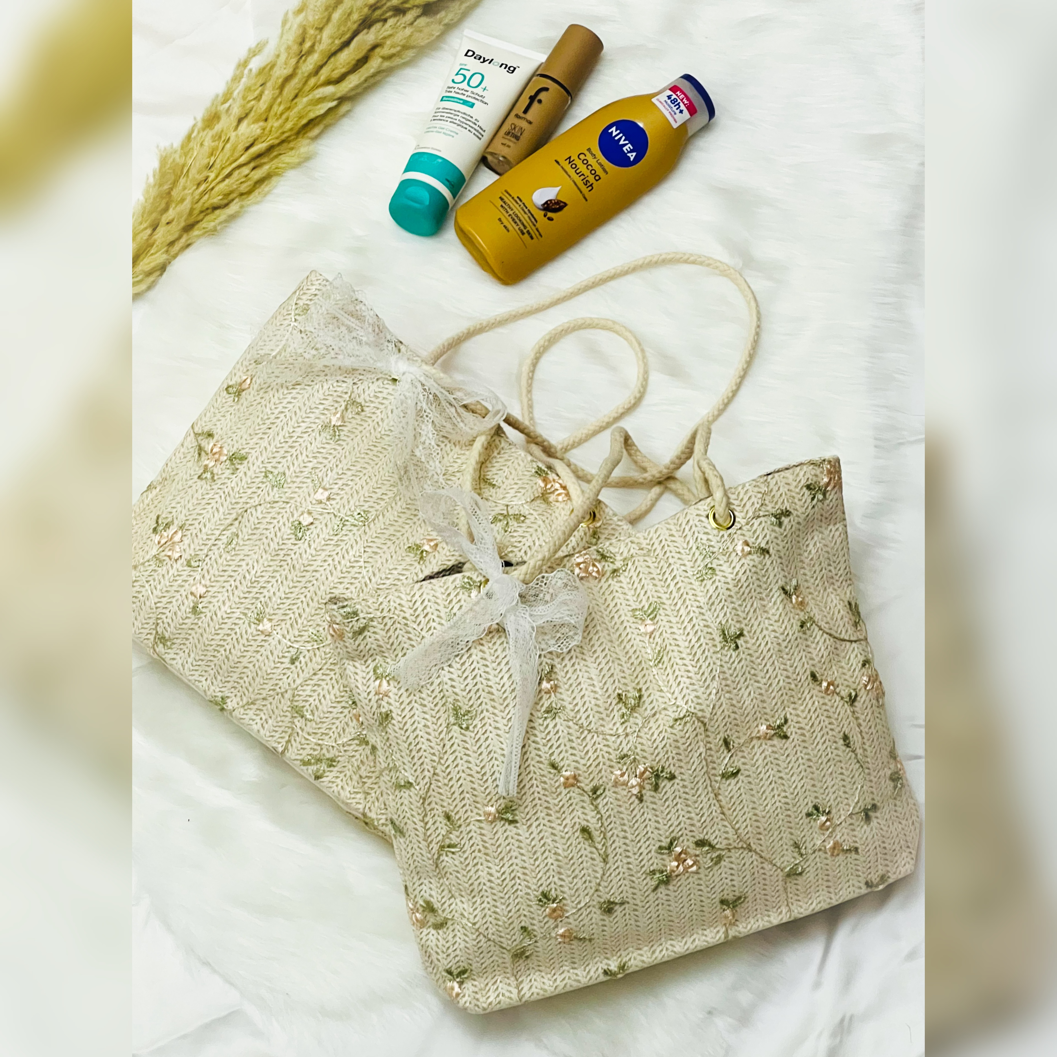 Petit sac avec décoration floral