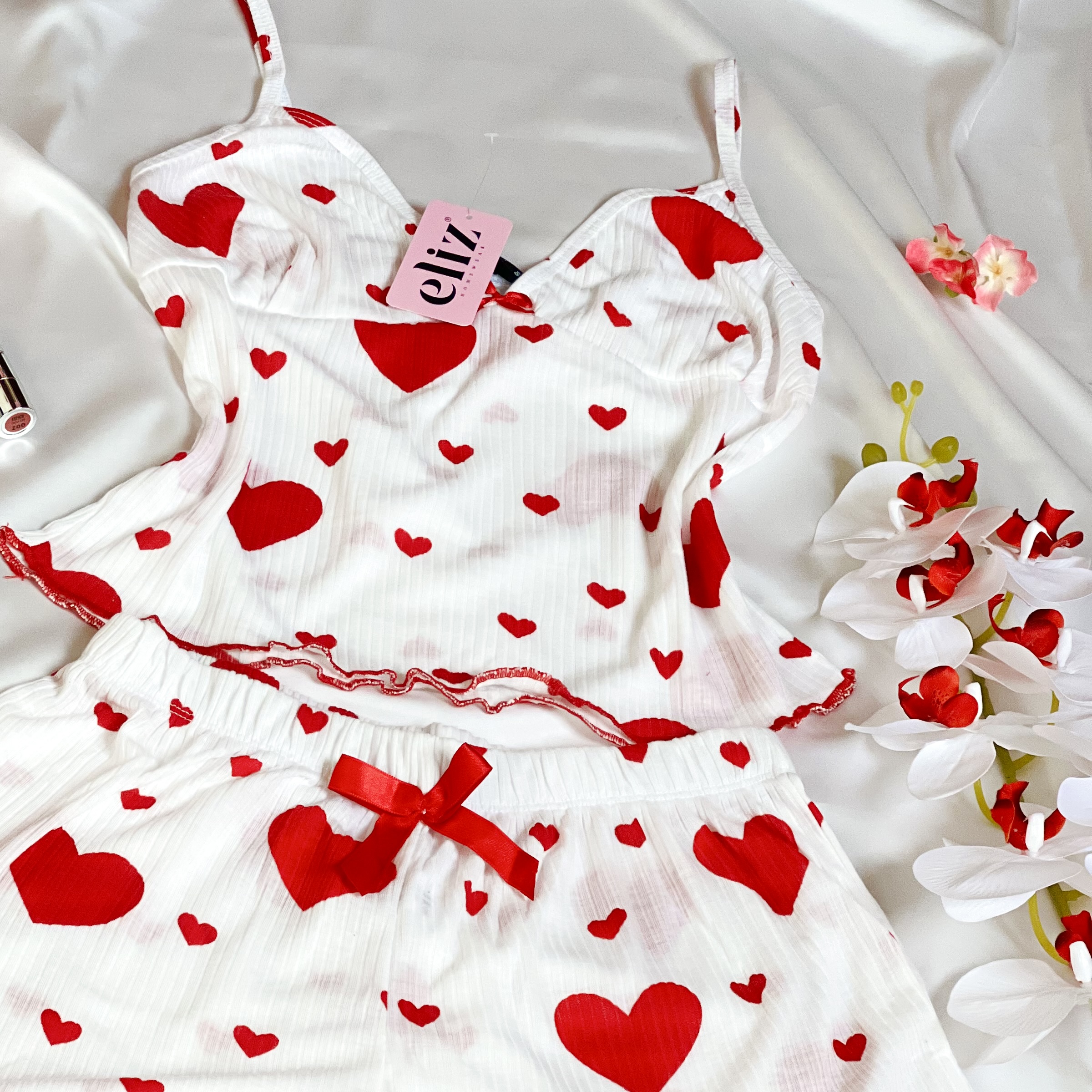Ensemble de pyjama débardeur et short avec des coeurs REF/7071-10