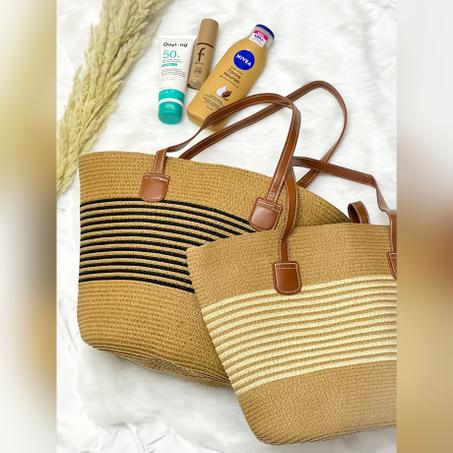 Sac fourre-tout du paille avec des bandes