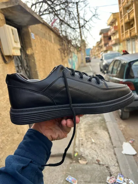 حذاء semi cuir