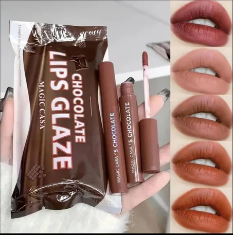 أحمر شفاه لامع بنكهة الشوكولاتة
