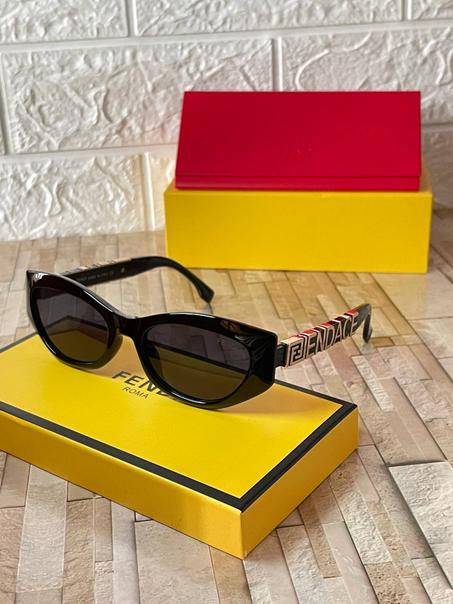 LUNETTES FD 8 ( 2 couleurs)