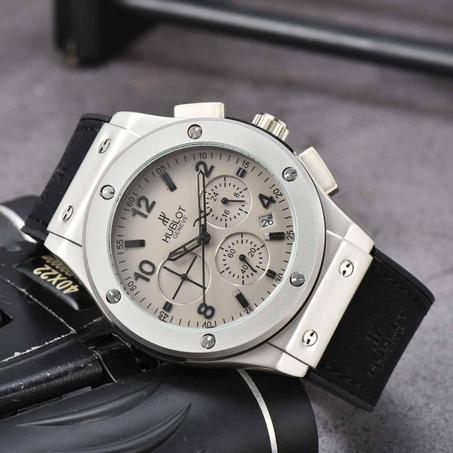 MONTRE HB1  (5 couleurs)