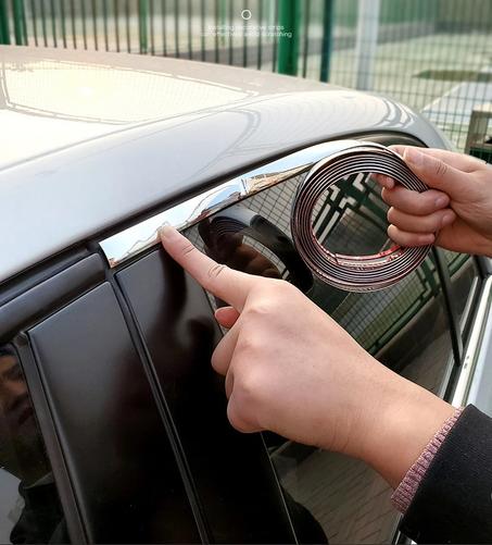 6/8/10/15/20/30 مللي متر العالمي الفضة ذاتية اللصق الجانب الباب الكروم قطاع صب الديكور الوفير حامي الشريط سيارة ملصقا