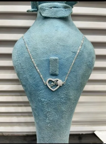 سلسله استنلس قلب LOVE مع ورده