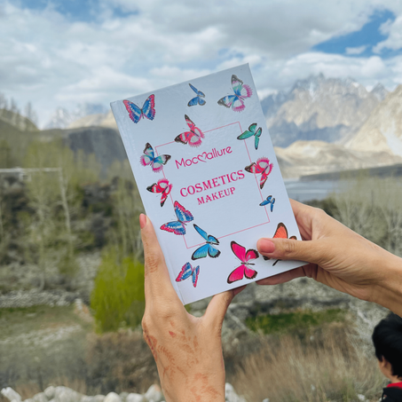 كتاب مكياج Mocallure (4 in 1) ou (5 in 1)