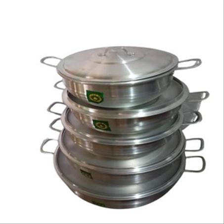 BATTERIE DE CUISINE 4