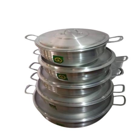 BATTERIE DE CUISINE 4