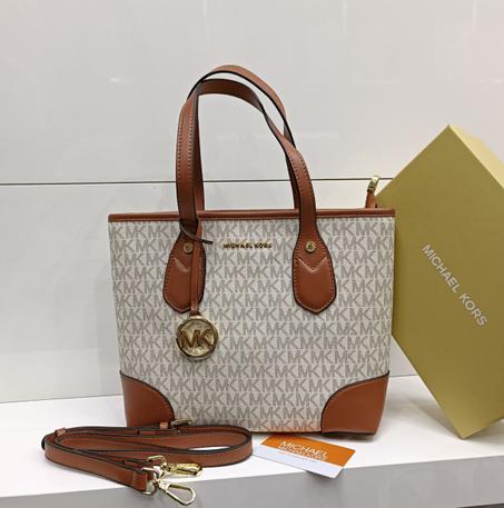 Michael Kors Très petit sac fourre "Beige"