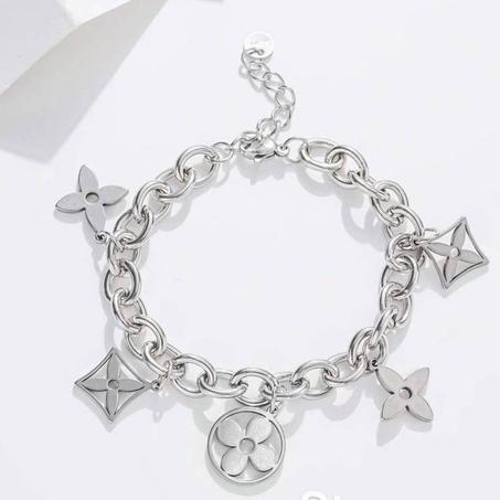 Bracciali in acciaio