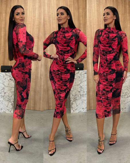 Abito midi aderente con maniche lunghe in tulle