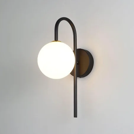 Applique Murale Moderne Avec Ombre En Verre Blanc