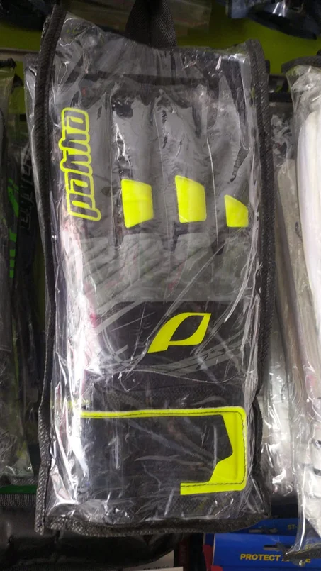 gants de gardien 129 dh